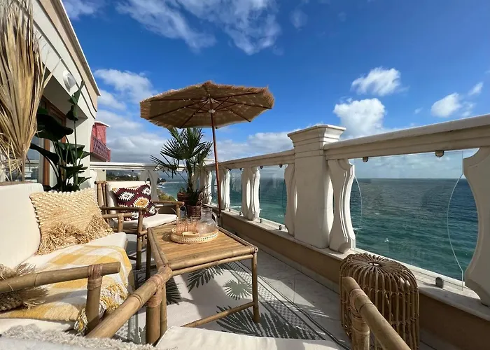 Sky & Sea Apartment *